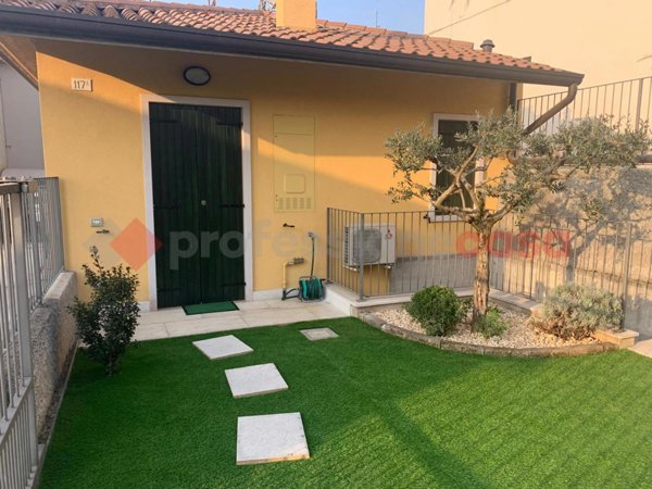 casa indipendente in affitto a Verona