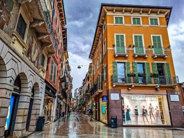 trivano in affitto a Verona in zona Centro Storico