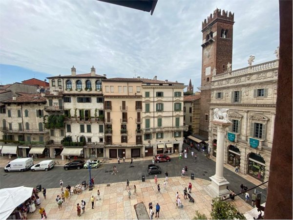 appartamento in affitto a Verona in zona Centro Storico