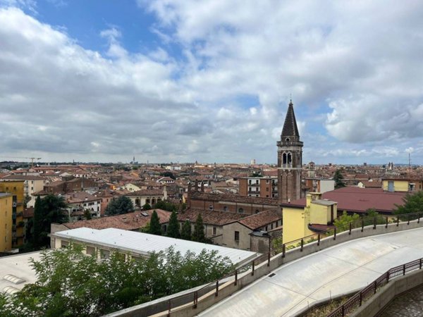 appartamento in affitto a Verona