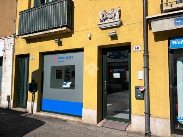 negozio in affitto a Verona in zona Santa Lucia