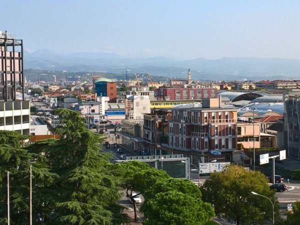 ufficio in affitto a Verona in zona Golosine