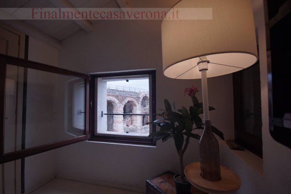 appartamento in affitto a Verona in zona Centro Storico