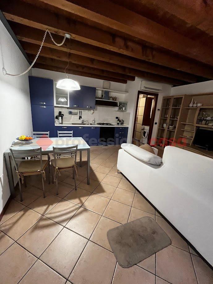 appartamento in affitto a Verona