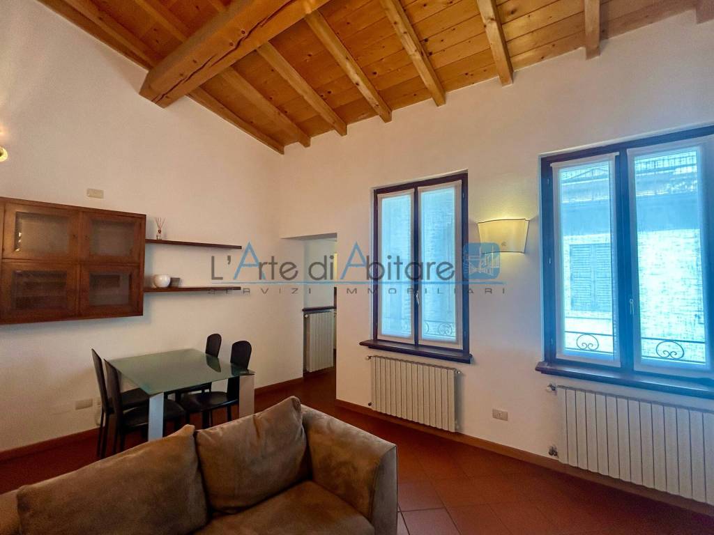 appartamento in affitto a Verona in zona Centro Storico