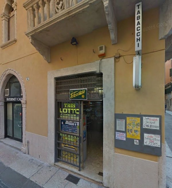 locale di sgombero in affitto a Verona in zona Centro Storico