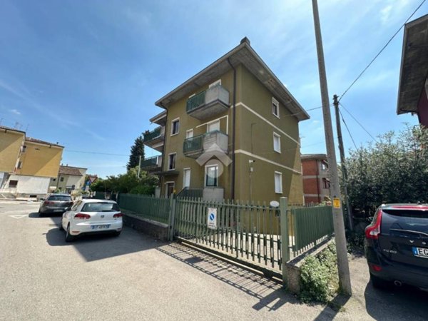 appartamento in affitto a Verona in zona Quinzano
