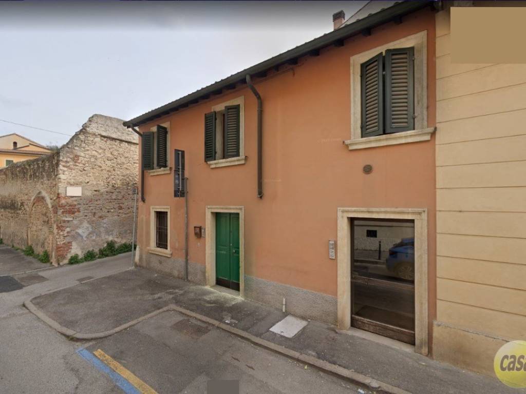 appartamento in affitto a Verona