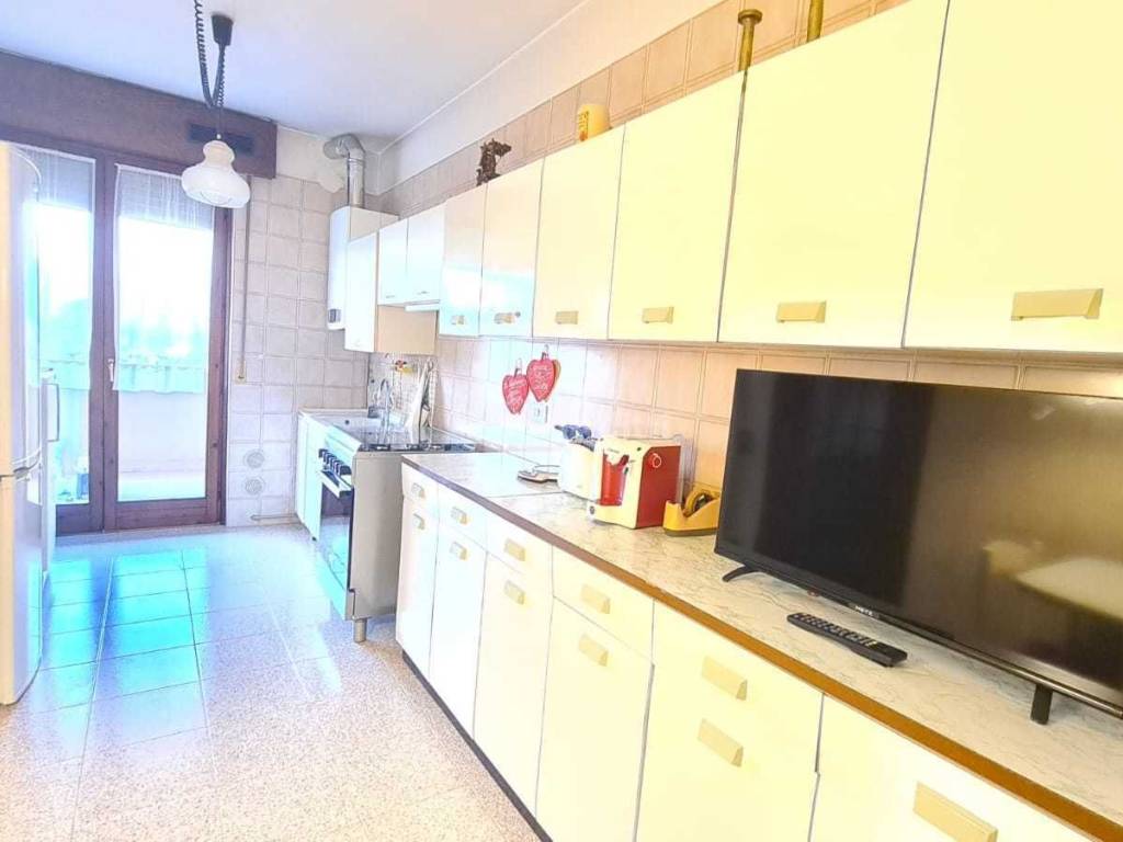 appartamento in affitto a Verona in zona Borgo Venezia / Borgo Trieste