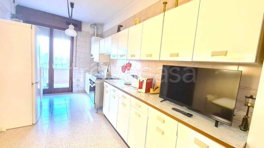 appartamento in affitto a Verona in zona Borgo Venezia / Borgo Trieste
