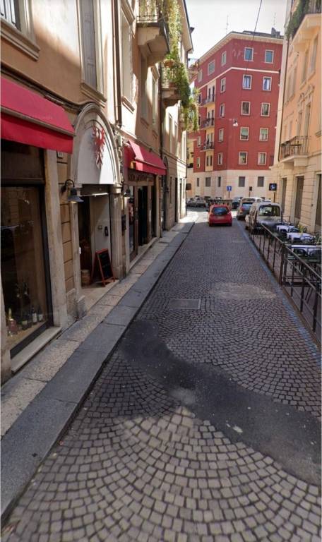 negozio in affitto a Verona in zona Centro Storico