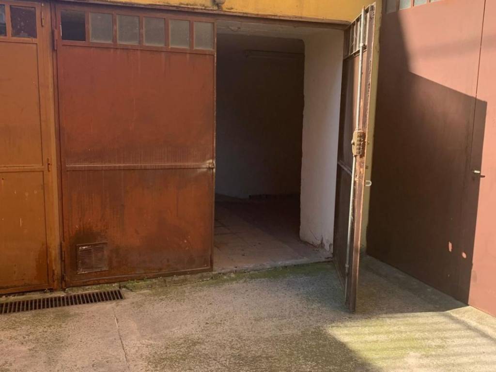 locale commerciale in affitto a Verona in zona Borgo Milano