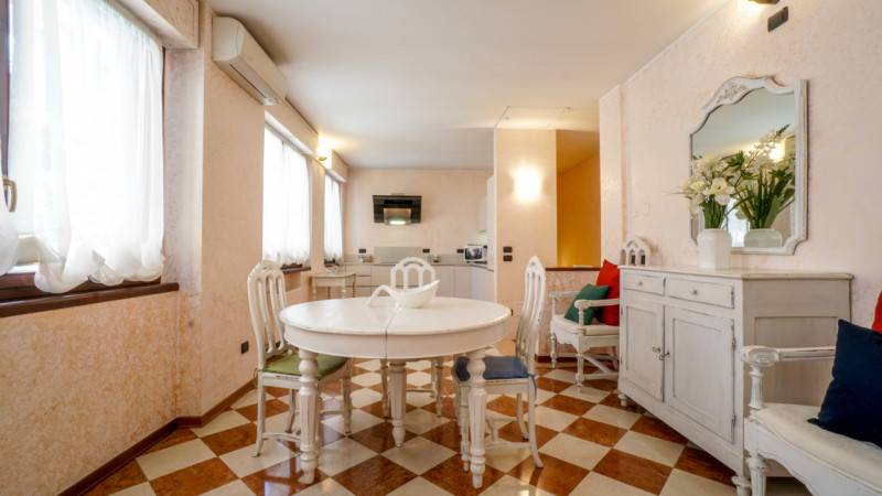 appartamento in affitto a Verona in zona Cittadella