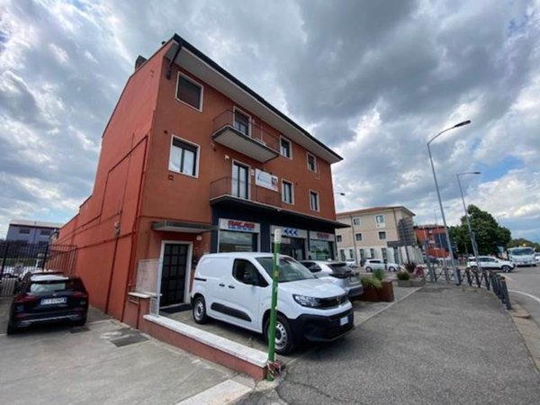 ufficio in affitto a Verona in zona Borgo Roma