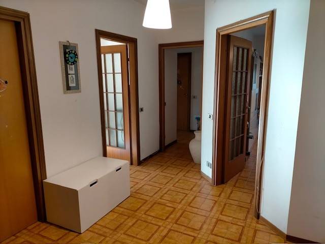 appartamento in affitto a Verona in zona Santa Lucia