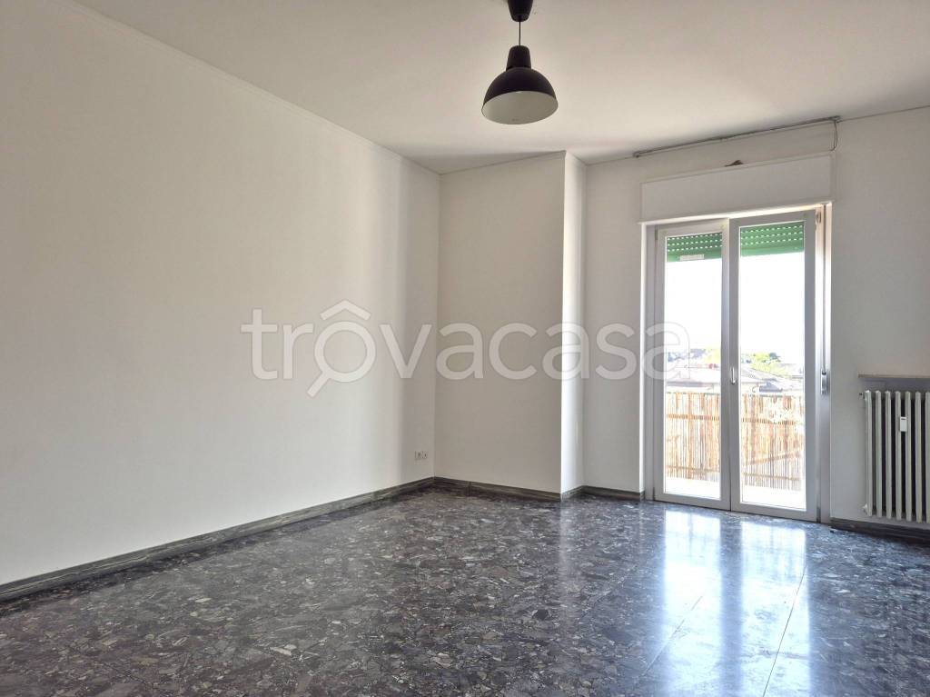 appartamento in affitto a Verona in zona Borgo Roma