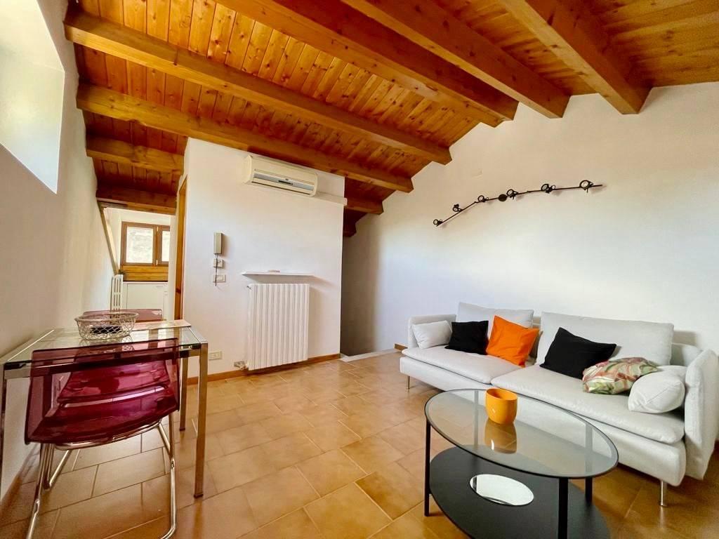 appartamento in affitto a Verona in zona Centro Storico