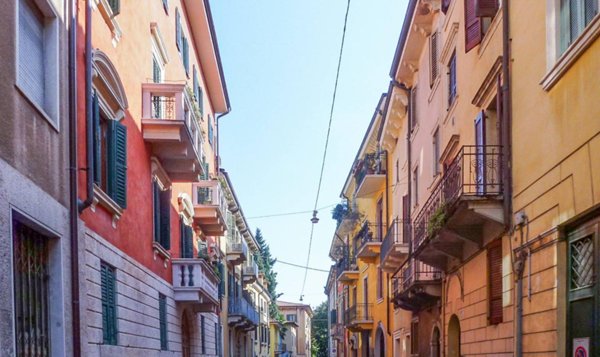 appartamento in affitto a Verona in zona Centro Storico
