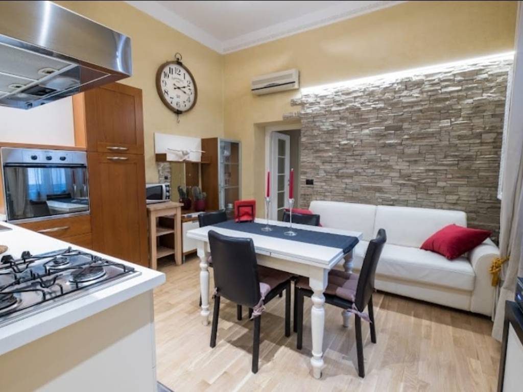 appartamento in affitto a Verona in zona Centro Storico