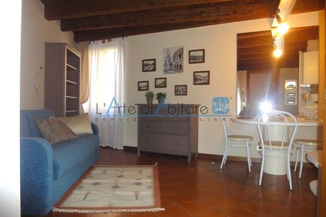 appartamento in affitto a Verona in zona Centro Storico