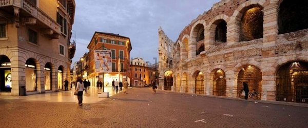 negozio in affitto a Verona in zona Centro Storico