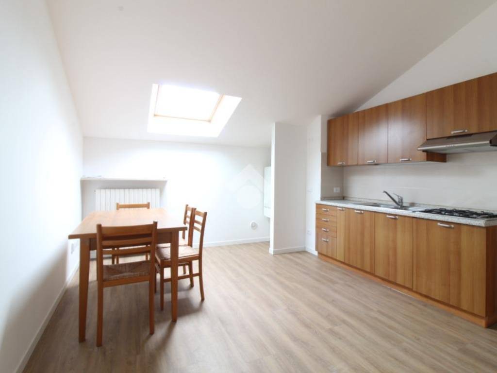 appartamento in affitto a Verona in zona Borgo Venezia / Borgo Trieste