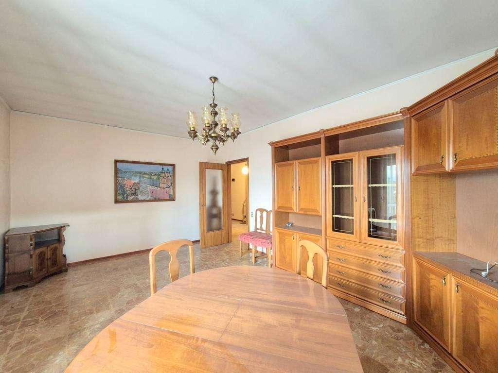 appartamento in affitto a Verona in zona Borgo Roma