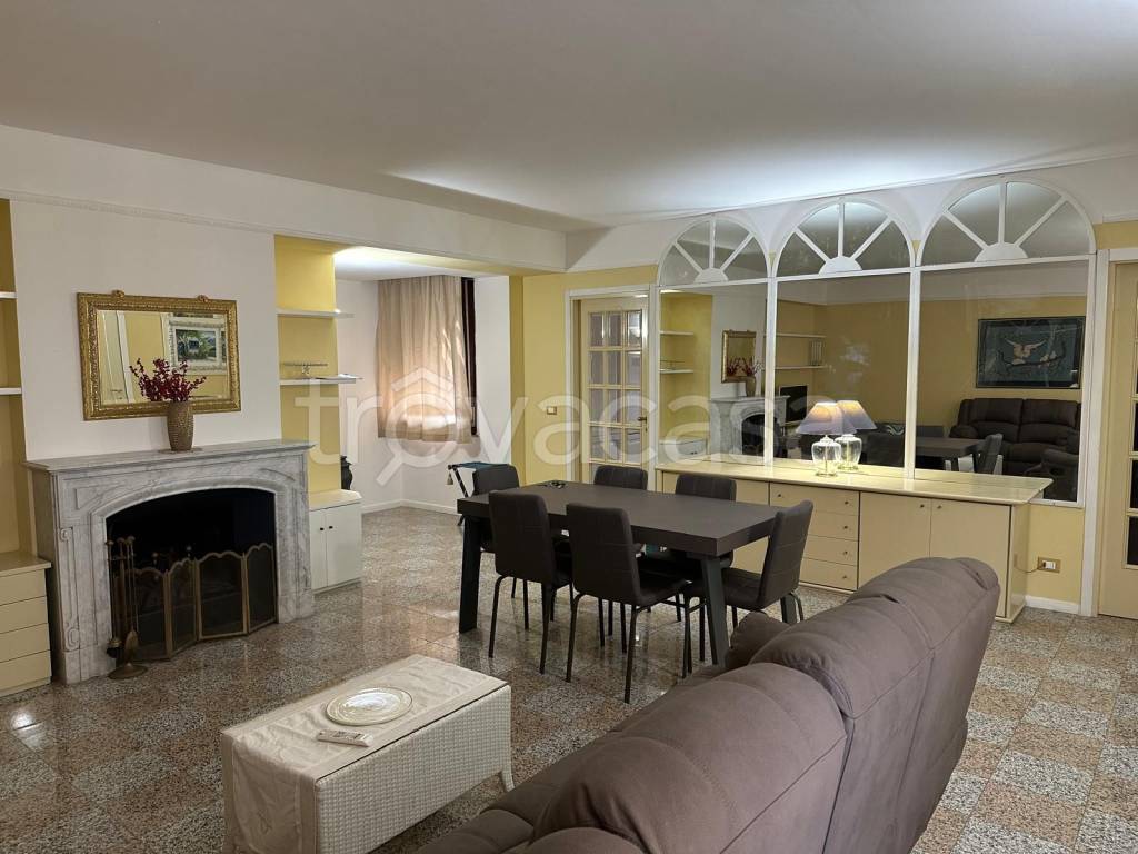 appartamento in affitto a Verona in zona San Zeno
