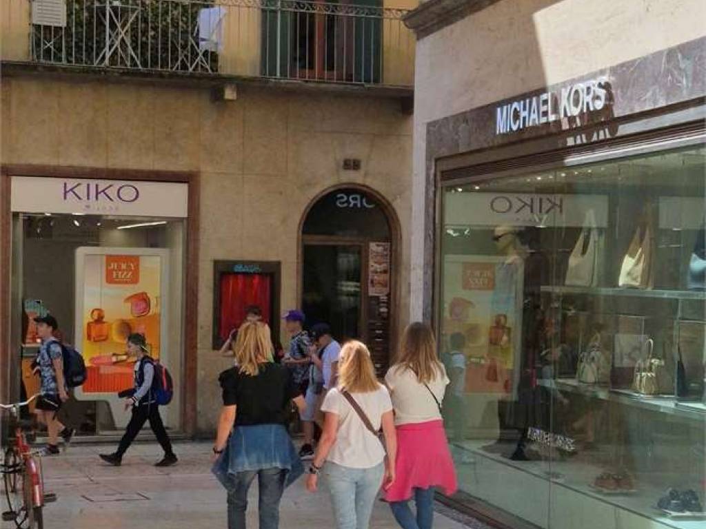 appartamento in affitto a Verona in zona Centro Storico