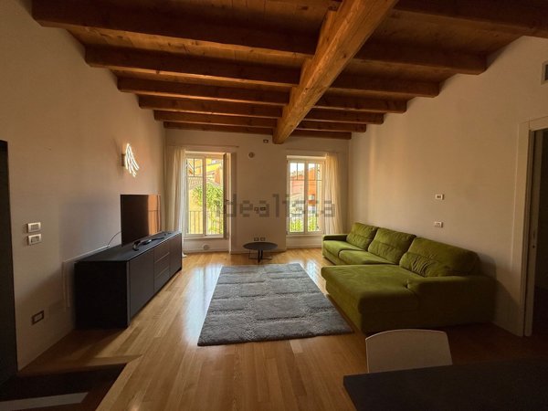 appartamento in affitto a Verona in zona Centro Storico