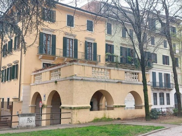 appartamento in affitto a Verona