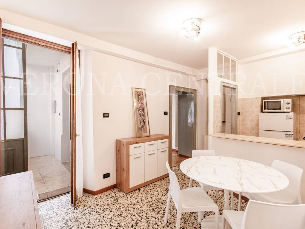 appartamento in affitto a Verona in zona Centro Storico