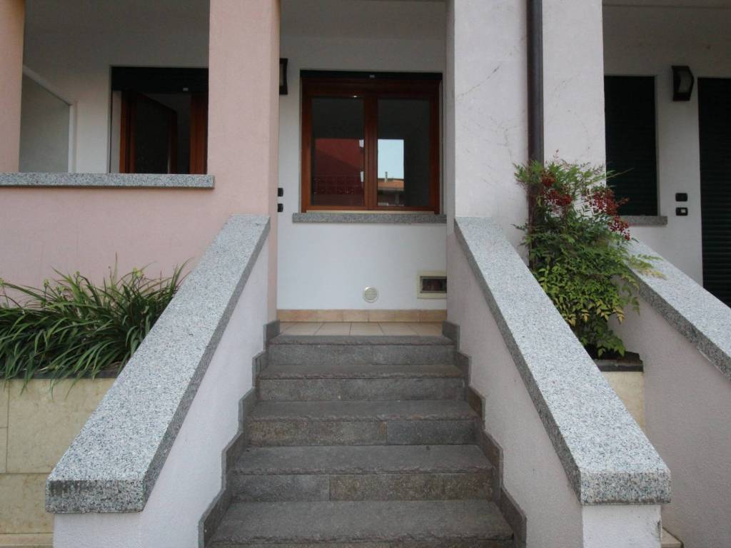 appartamento in affitto a Verona in zona Valdonega