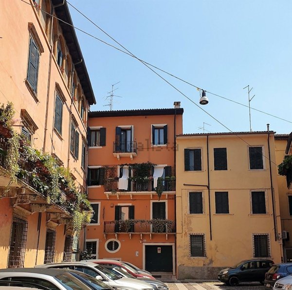 appartamento in affitto a Verona in zona Centro Storico