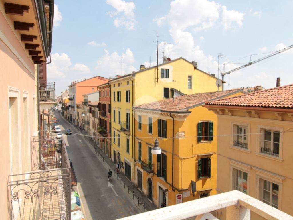 appartamento in affitto a Verona in zona Veronetta