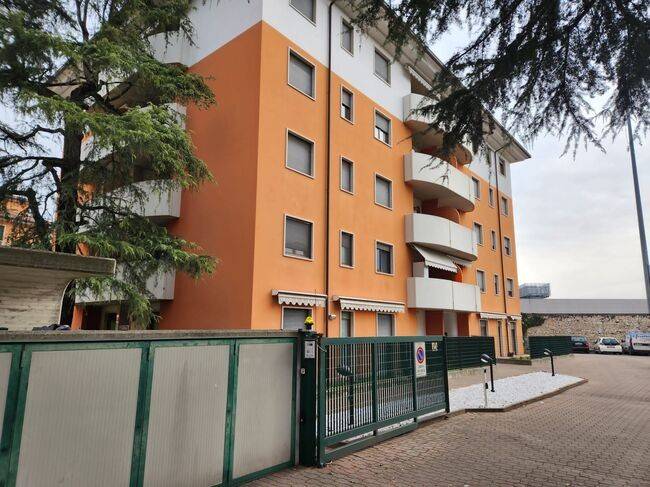 appartamento in affitto a Verona in zona Golosine