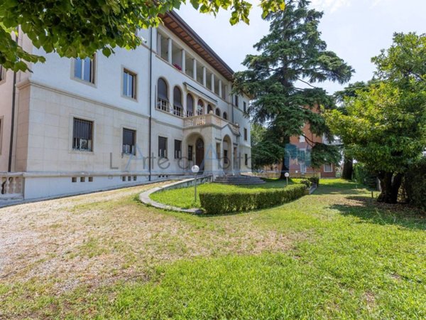 appartamento in affitto a Verona in zona Centro Storico
