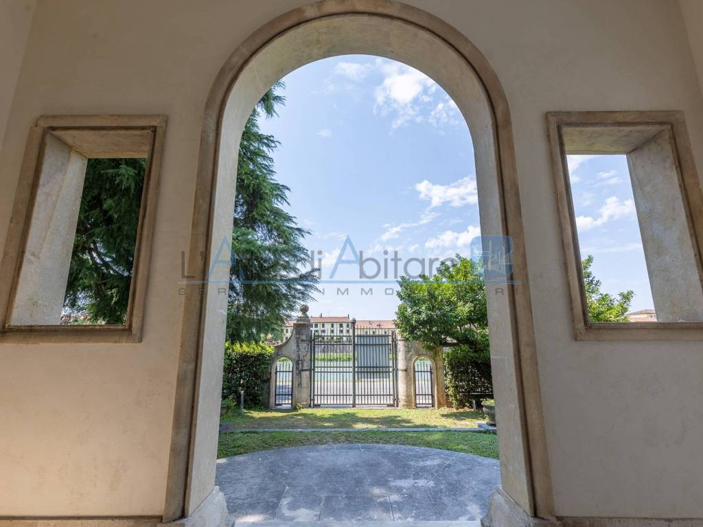 appartamento in affitto a Verona in zona Centro Storico