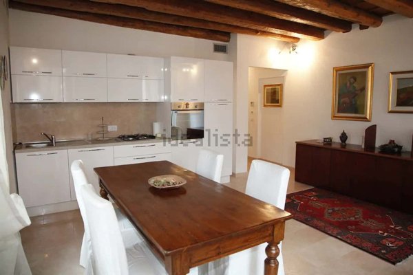 appartamento in affitto a Verona in zona Veronetta