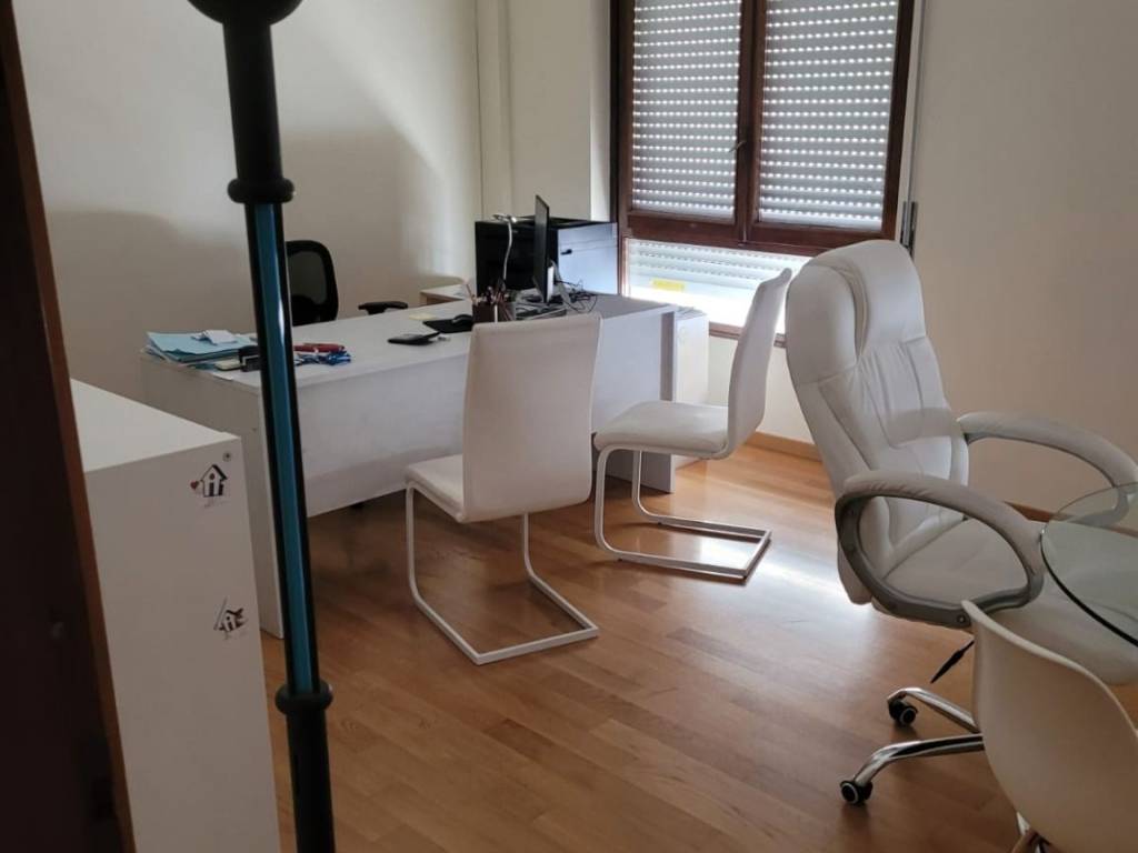 ufficio in affitto a Verona in zona Cittadella