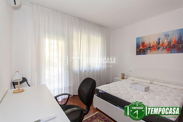 negozio in affitto a Verona in zona Saval
