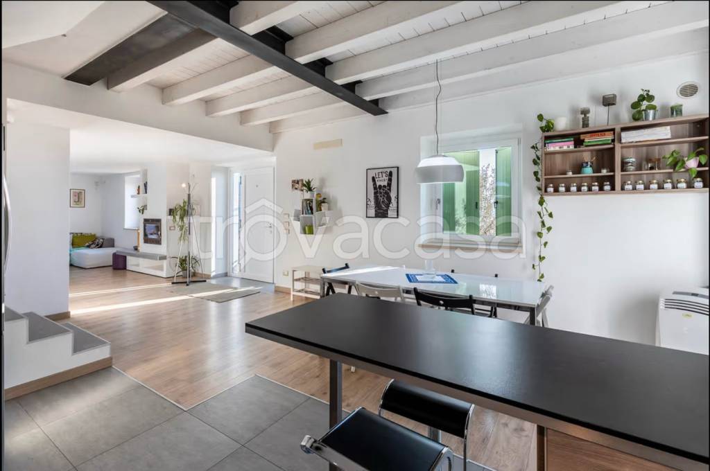 casa indipendente in affitto a Verona