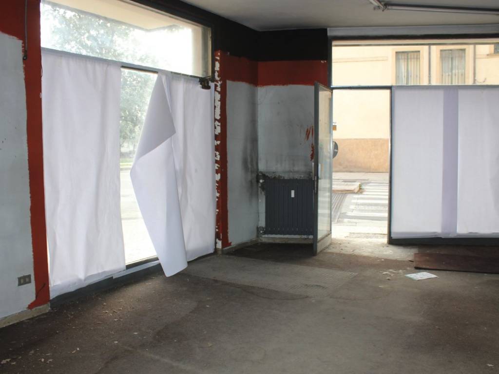 negozio in affitto a Verona in zona Veronetta