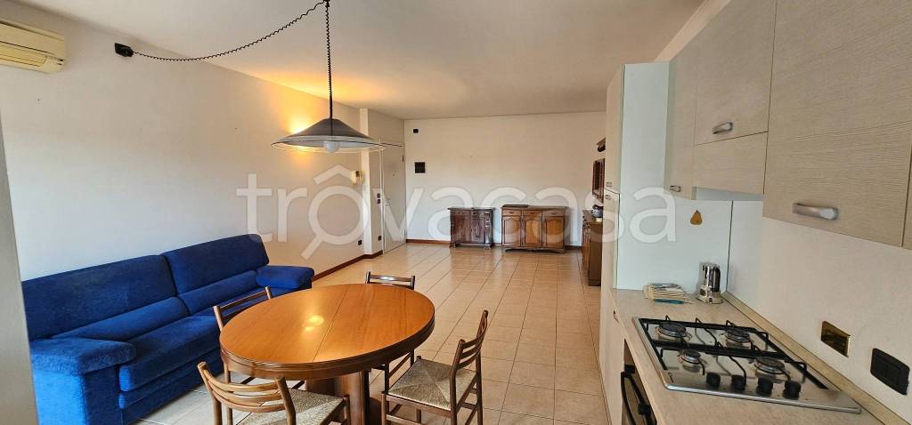 appartamento in affitto a Verona in zona Cadidavid