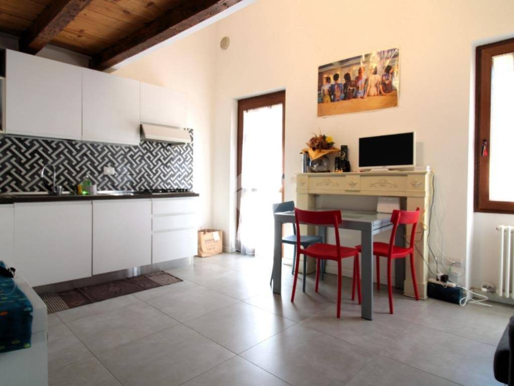 appartamento in affitto a Verona