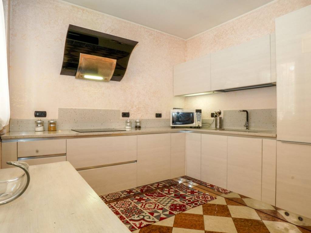 appartamento in affitto a Verona in zona Cittadella