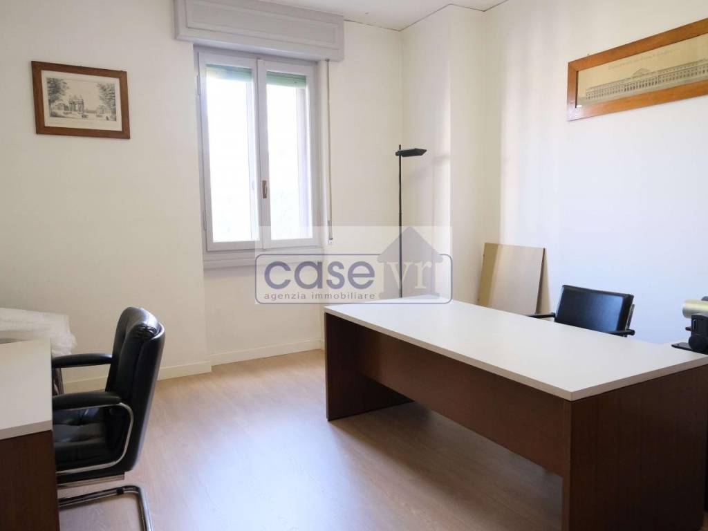 ufficio in affitto a Verona in zona Cittadella