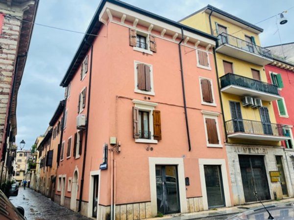 appartamento in affitto a Verona in zona Veronetta