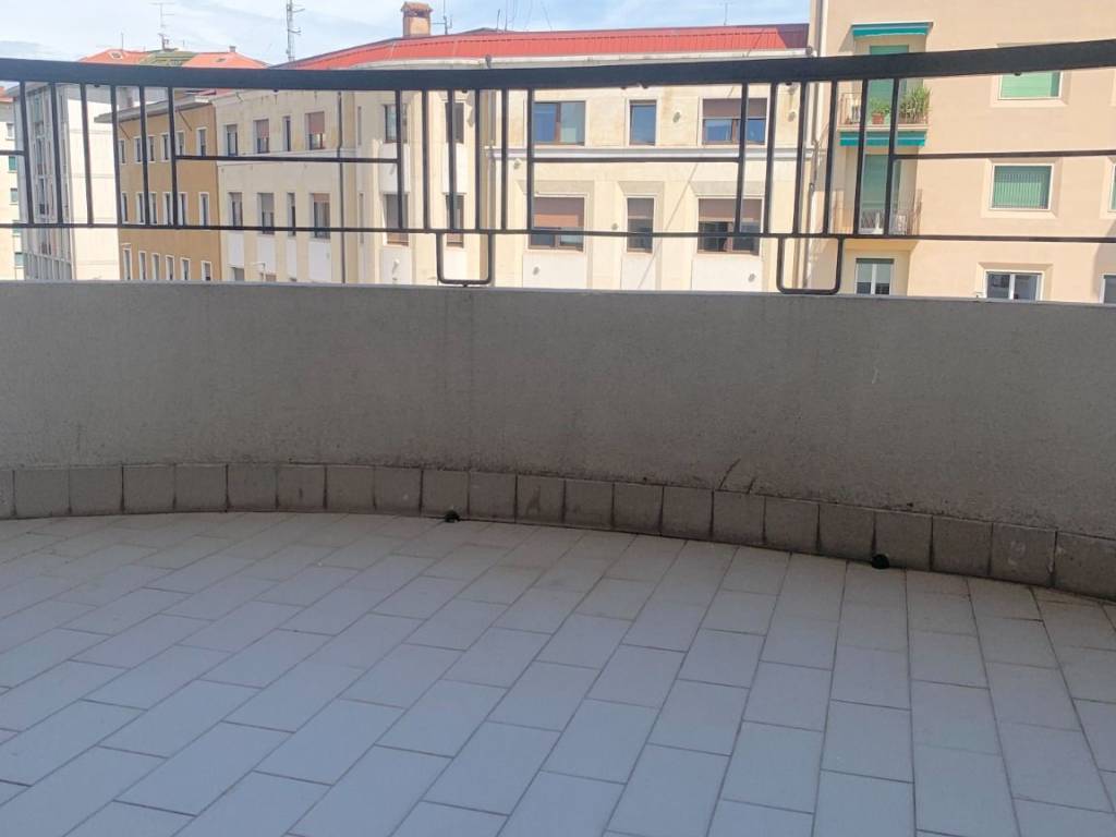 appartamento in affitto a Verona in zona Centro Storico