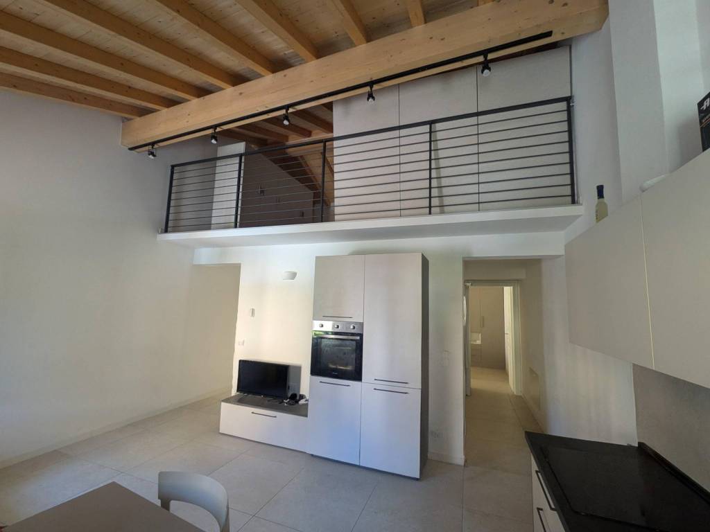 appartamento in affitto a Verona in zona Borgo Roma
